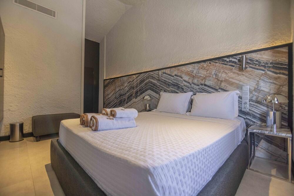 June Hotel Alaçatı — 6