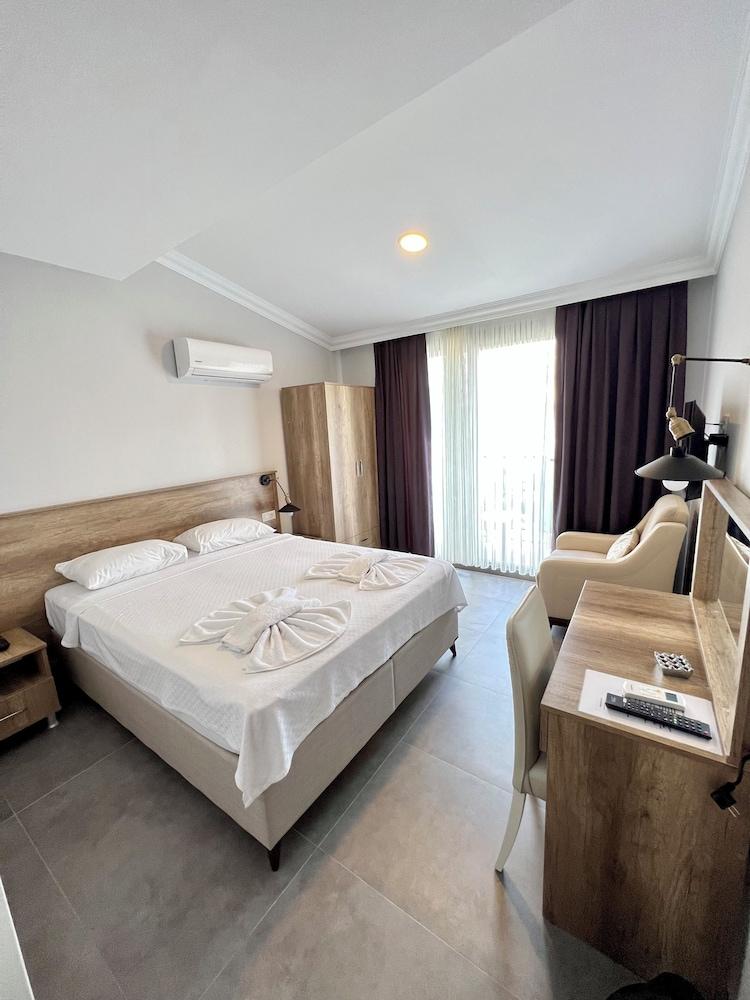 Hotel Mood Hill — 8