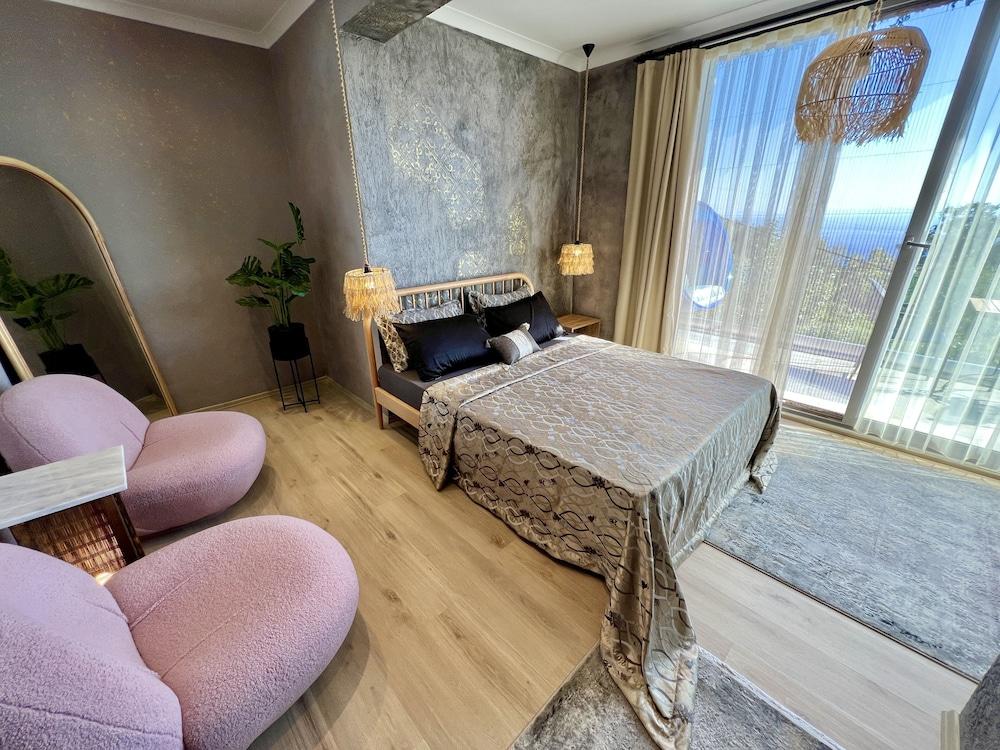 Zanax Otel — 4