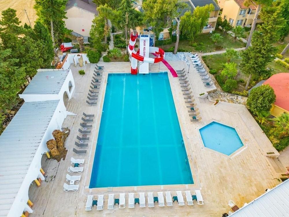Dream Holiday Resort — 8
