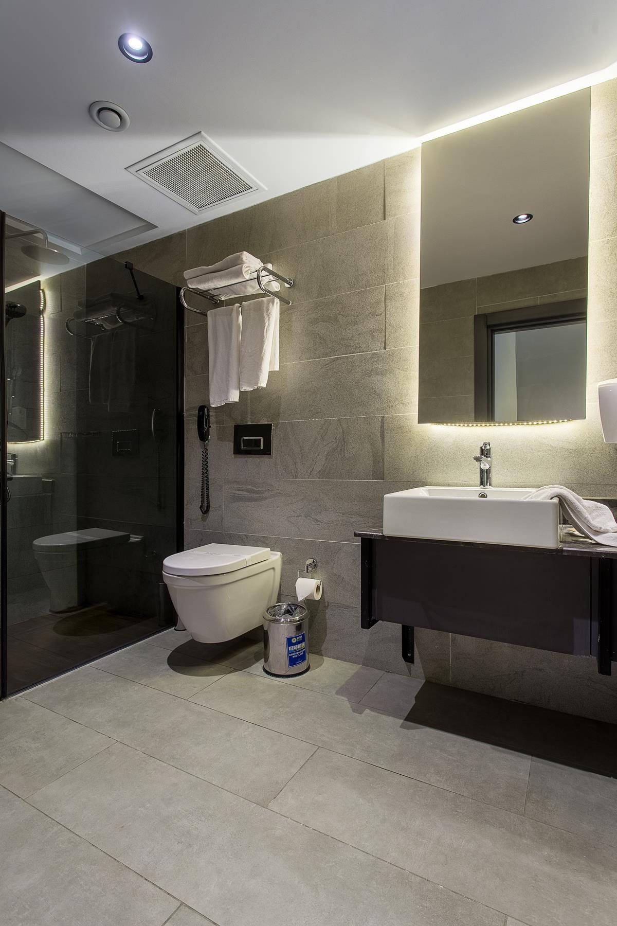 NoxInn Deluxe Hotel — 5