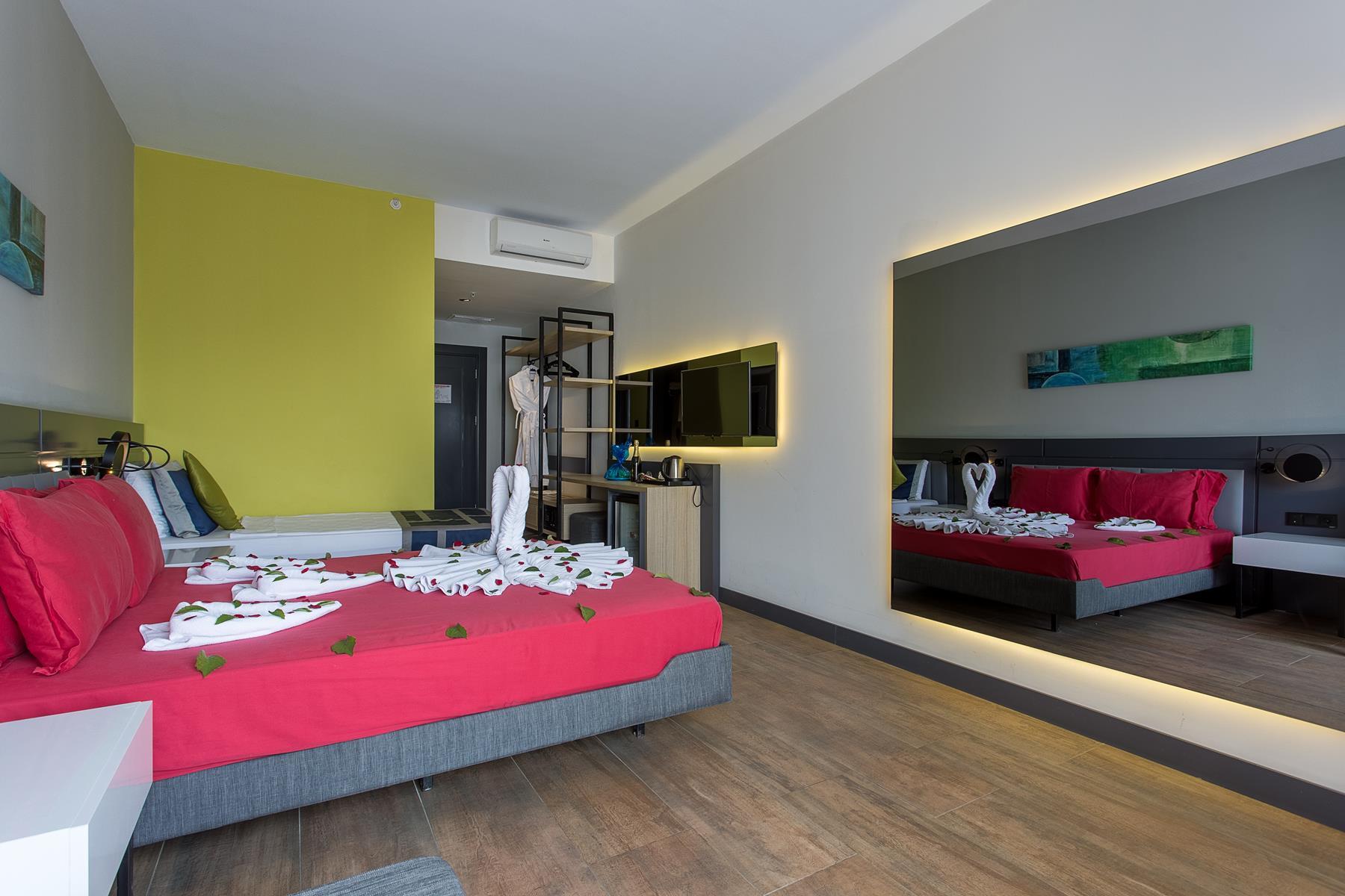 NoxInn Deluxe Hotel — 8