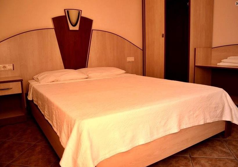 Sun Side Family Hotel — 3