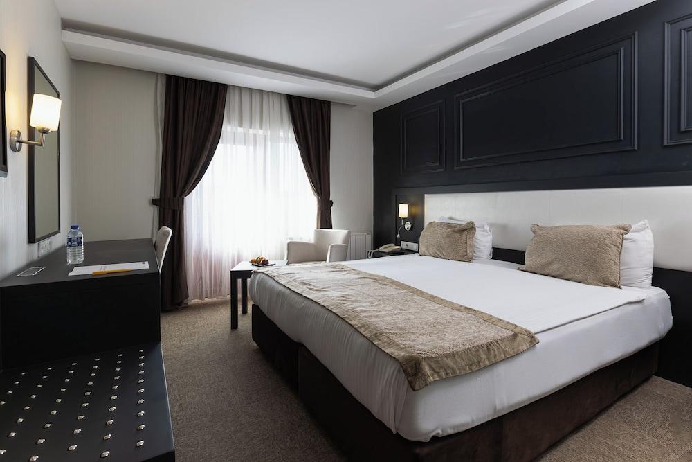 Bonjur Hotel Thermal & Wellness Club — 7
