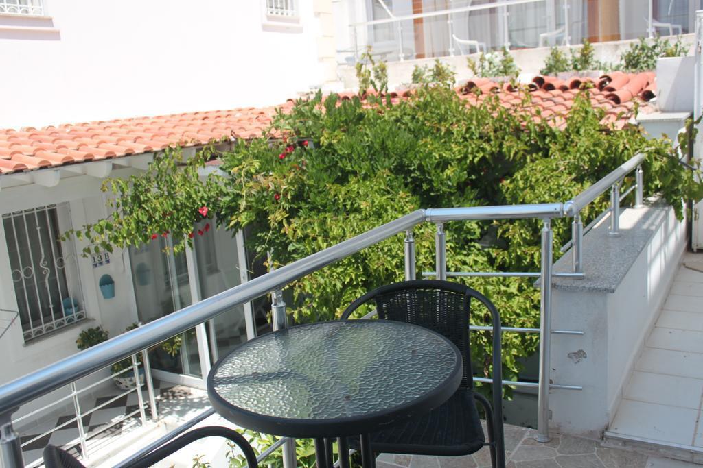 Bumerang Suites Hotel — 10