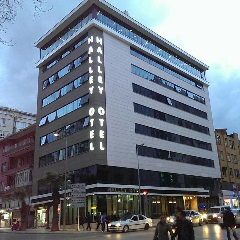Halley Hotel — 3