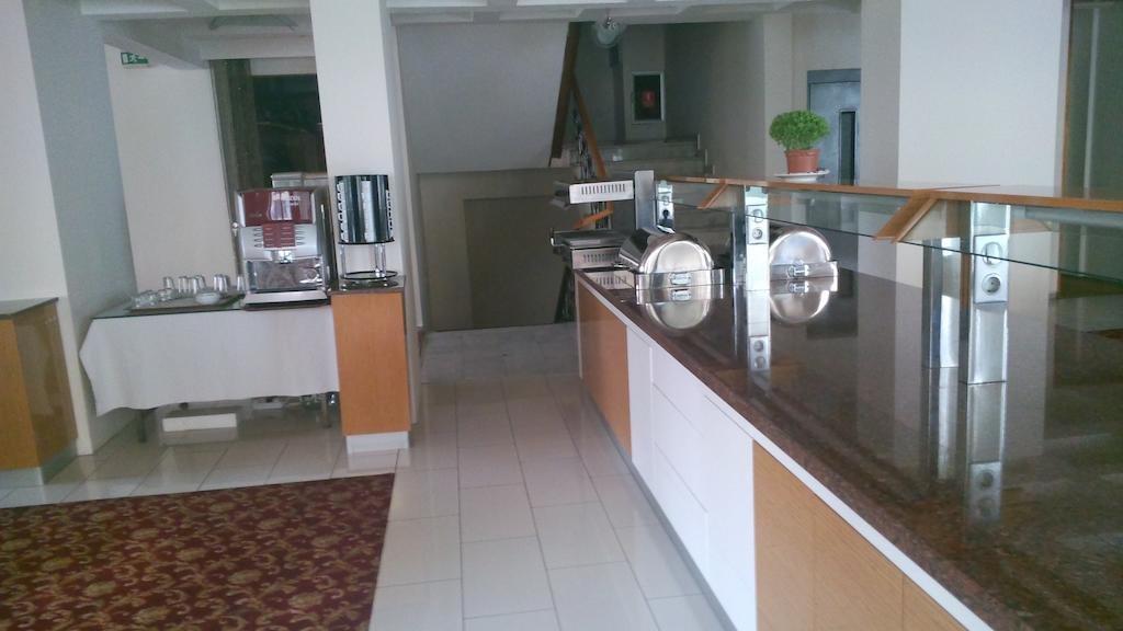 Halley Hotel — 9
