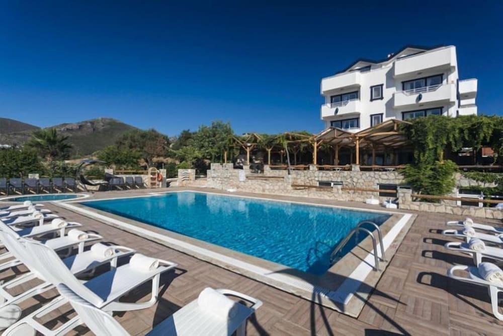Uslu Otel Royal Yachting — 9