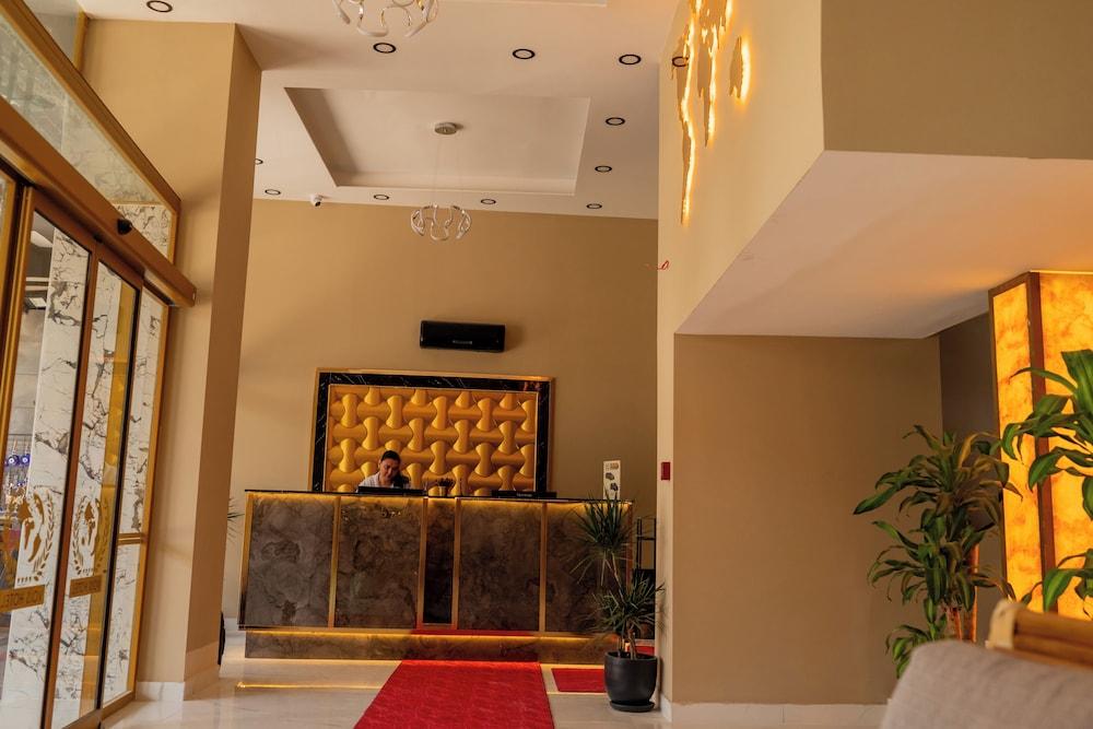 Vois Kemer Hotel — 2