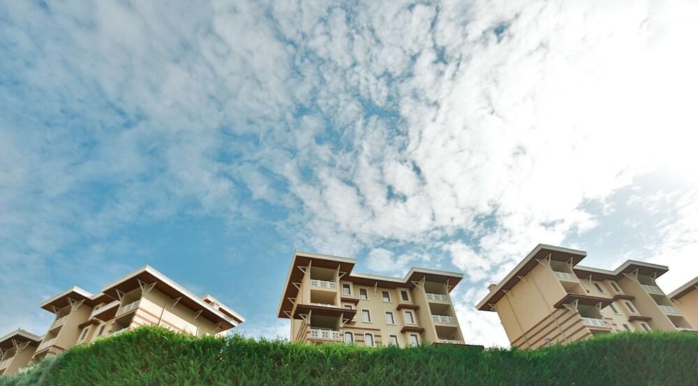 Eliz Hotel Convention Center Thermal Spa & Wellness