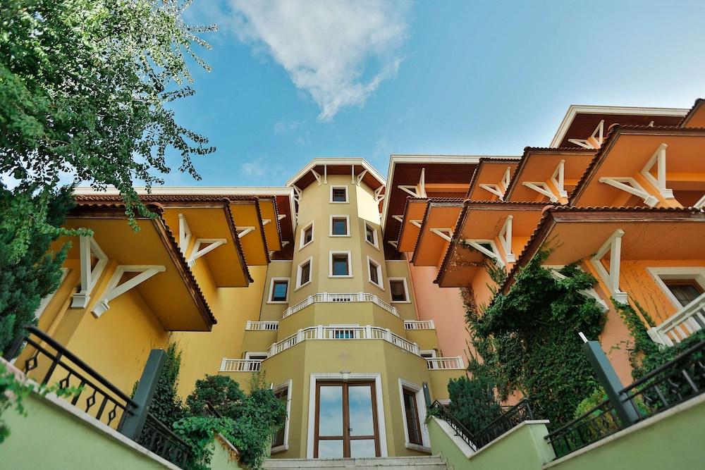 Eliz Hotel Convention Center Thermal Spa & Wellness — 2