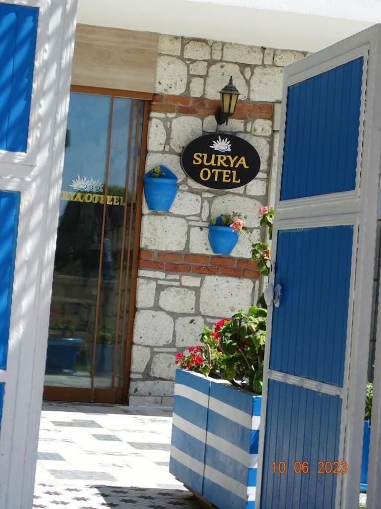 Surya Butik Otel — 3