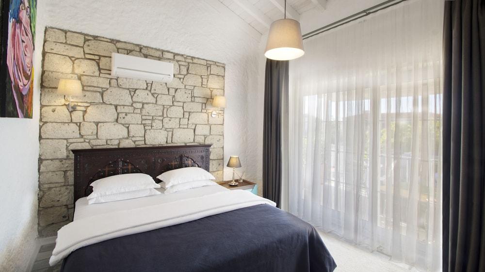The Six Alaçati Hotel — 7