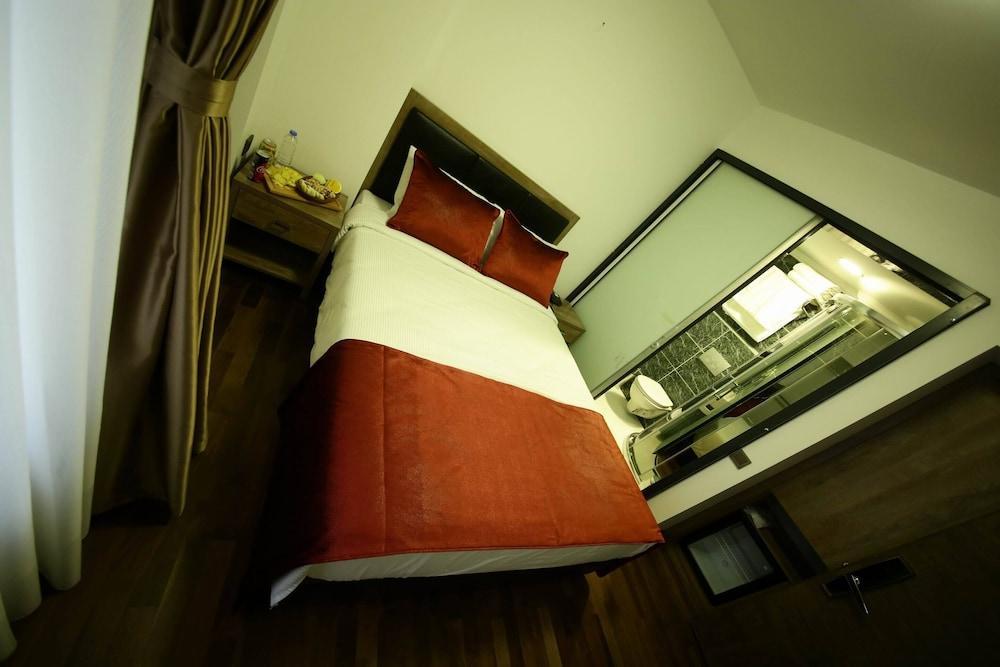 Pandora Suit Otel — 4