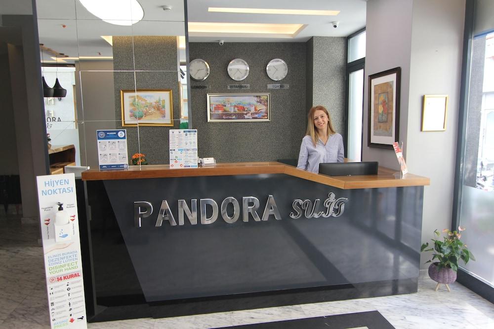Pandora Suit Otel — 2