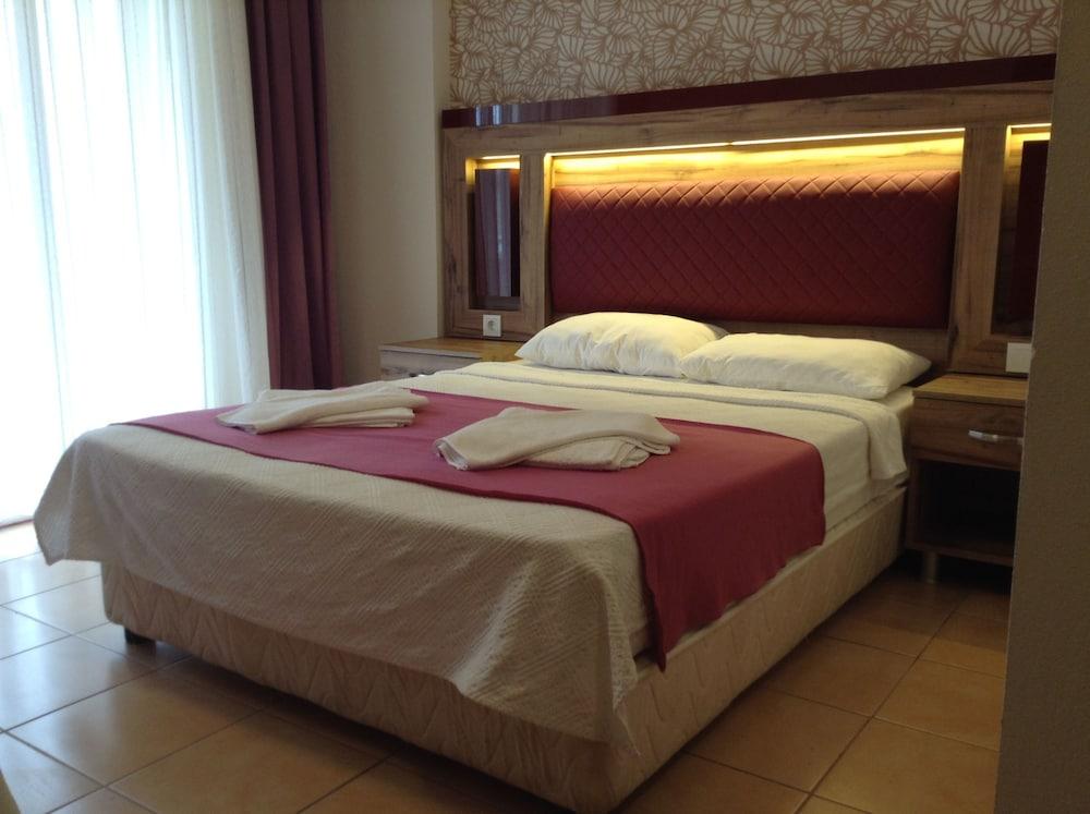 Senam Hotel — 6