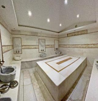 Clover Magic Nova Beach Hotel — 3