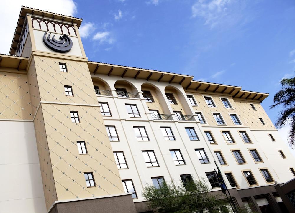 Southern Sun Dar Es Salaam hotel — 4