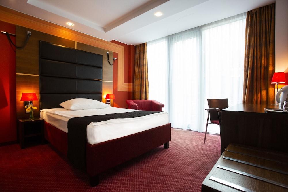 ART HOTEL WILLIAM — 6