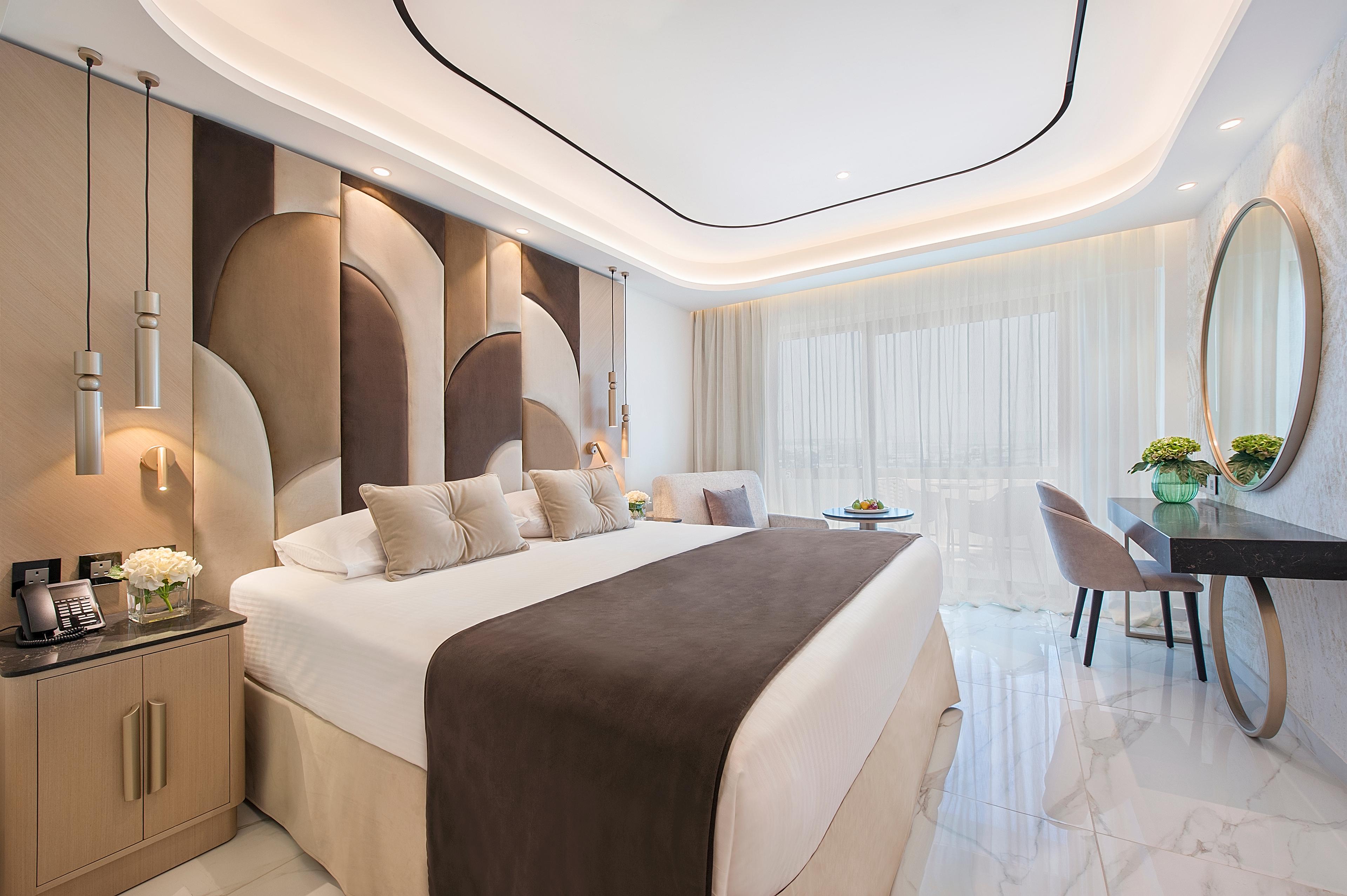 Adams Beach Hotel and SPA — 10