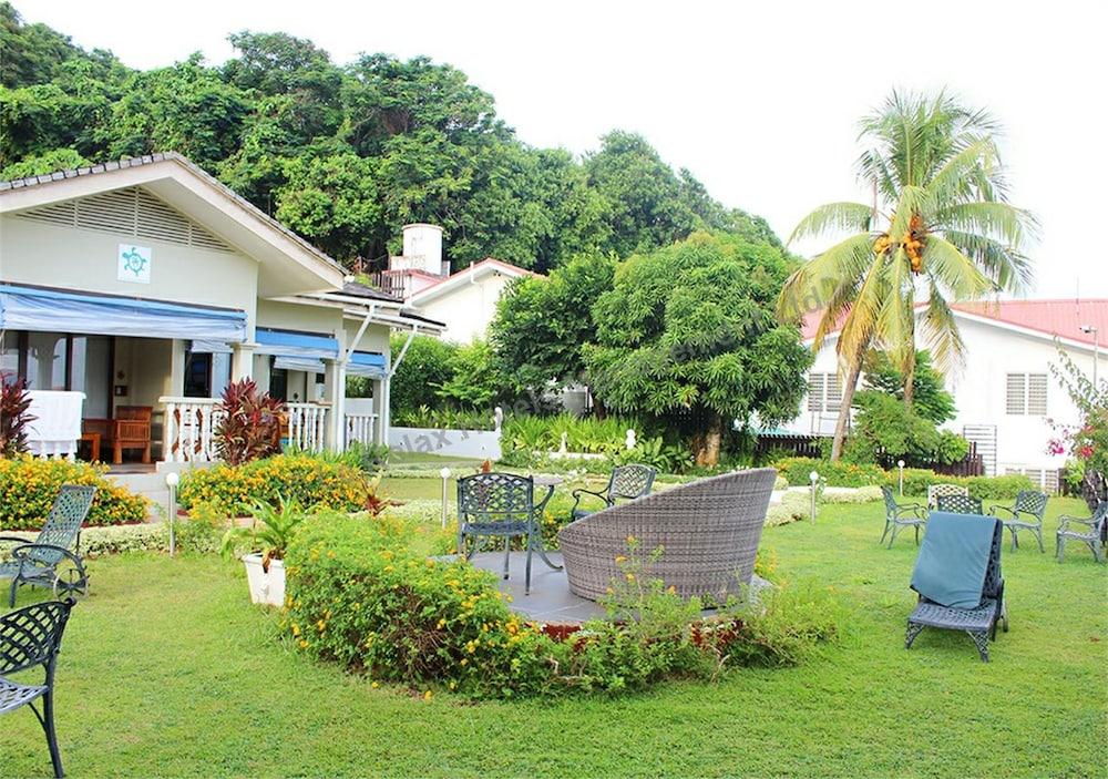 Le Relax Hotel and Restaurant — 9