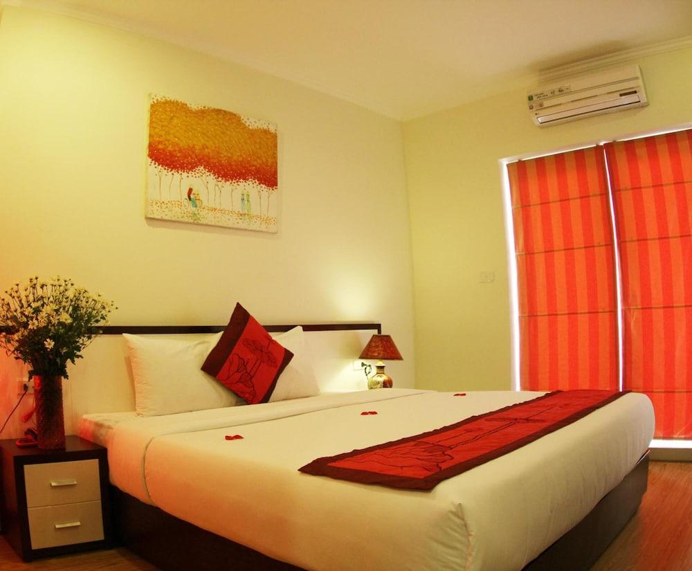 Rising Dragon Estate Hotel — 10