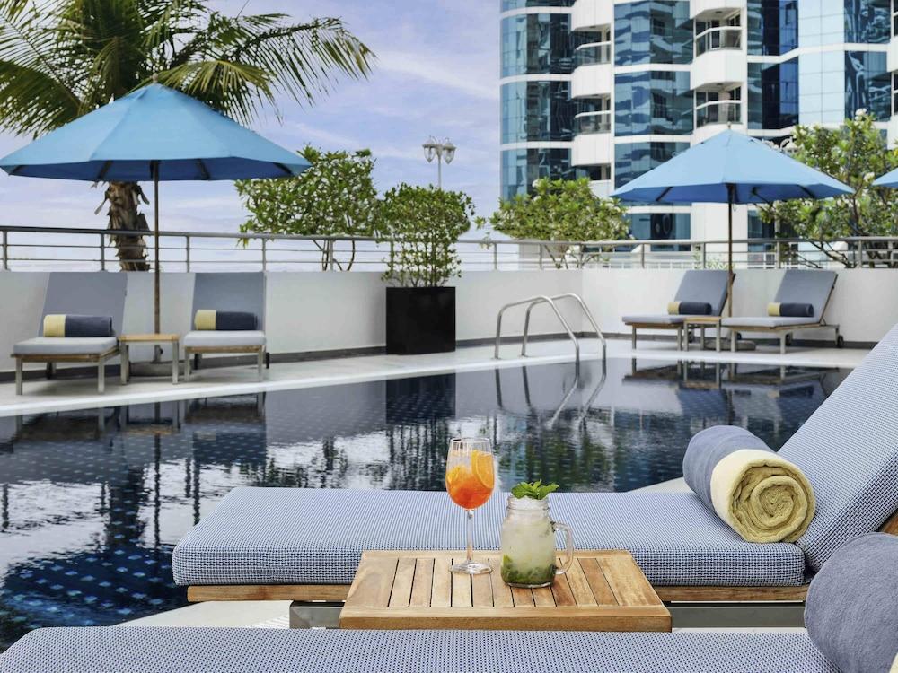 Movenpick Jumeirah Lakes Towers — 2