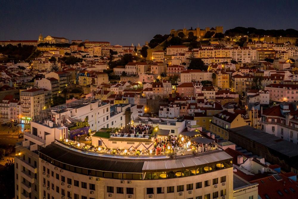 Hotel Mundial — 8