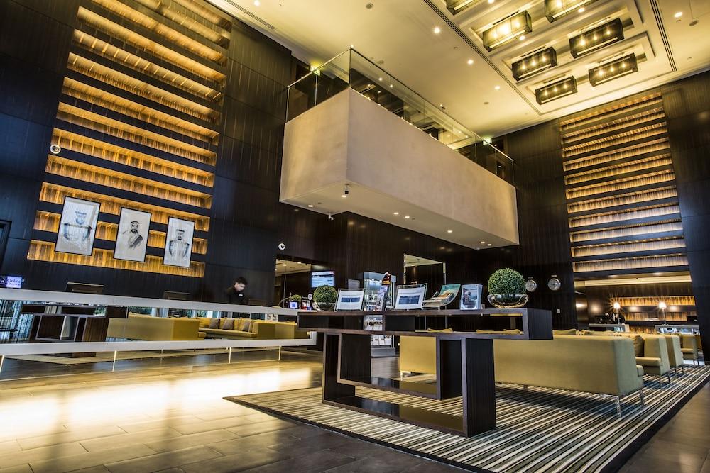 Yas Plaza Circuit by IHG — 8