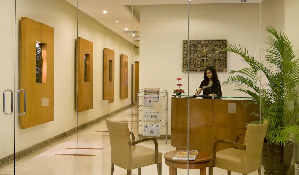 THE LALIT ASHOK — 8