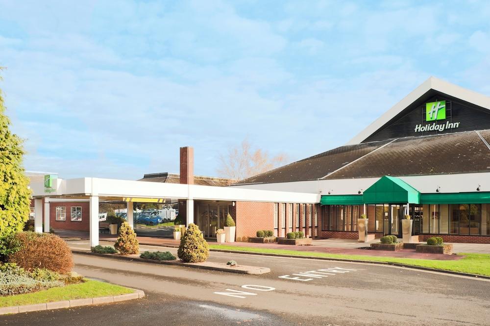 HOLIDAY INN BIRMINGHAM M6 J7 — 3