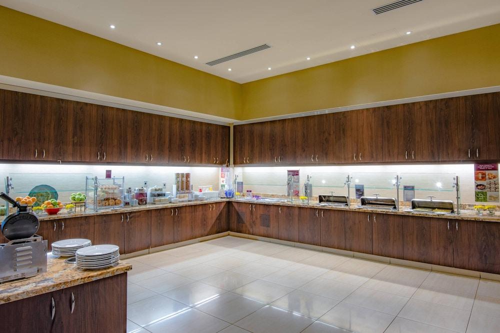 RESIDENCE INN ARLINGTON BALLSTON — 4