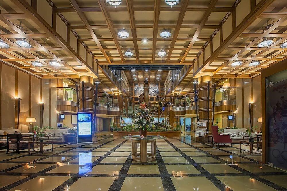 Capitol Hotel — 3