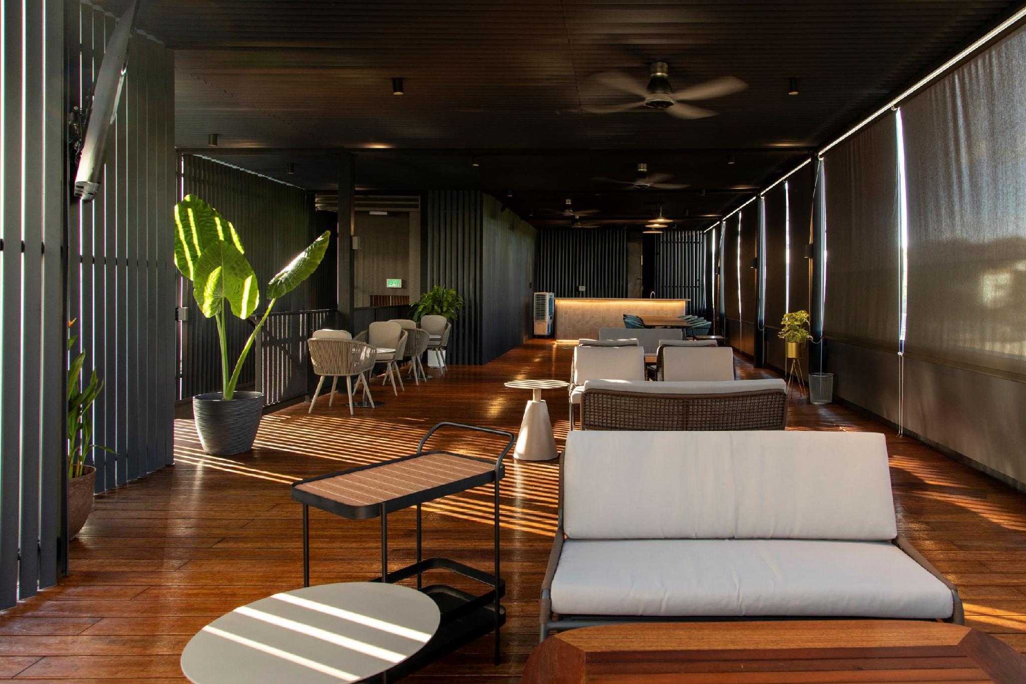 BRUNEI HOTEL(MB) — 1