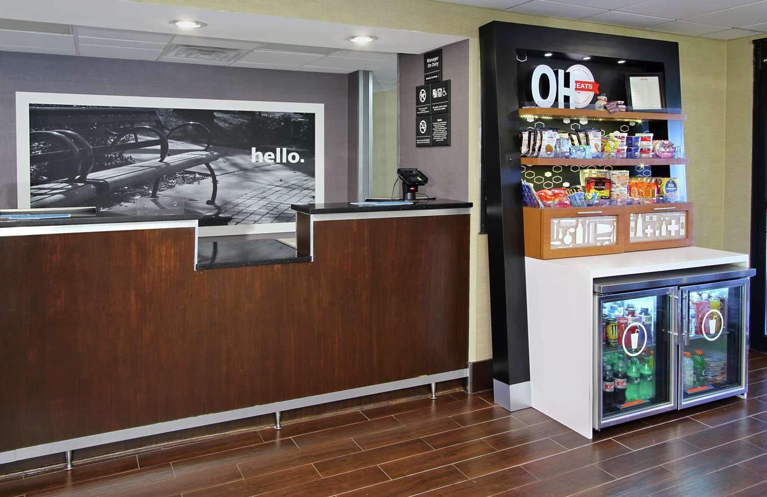 Hampton Inn Ashtabula — 8