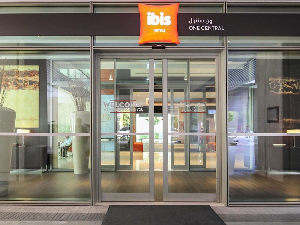 Ibis One Central — 1