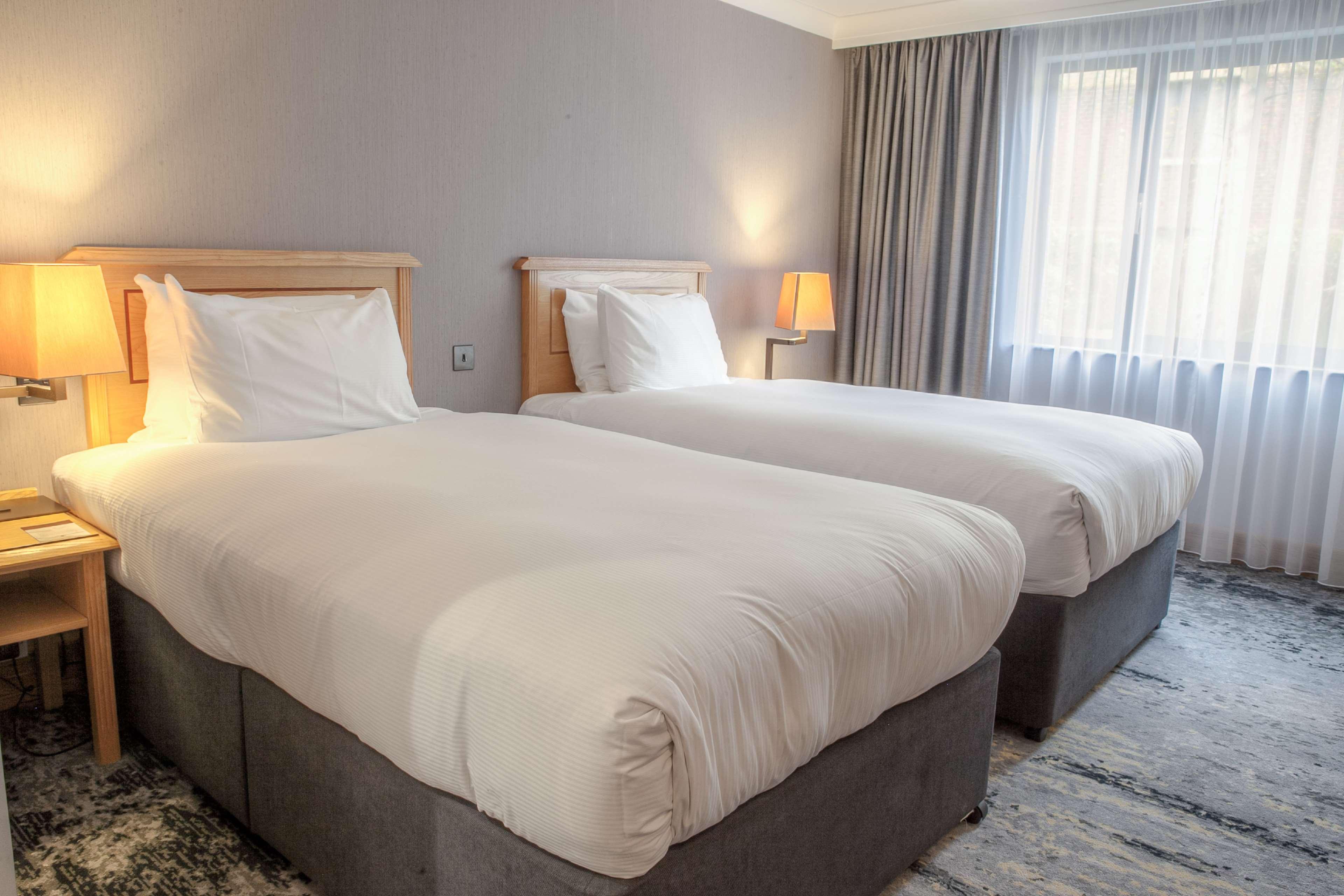 DoubleTree by Hilton Swindon — 8