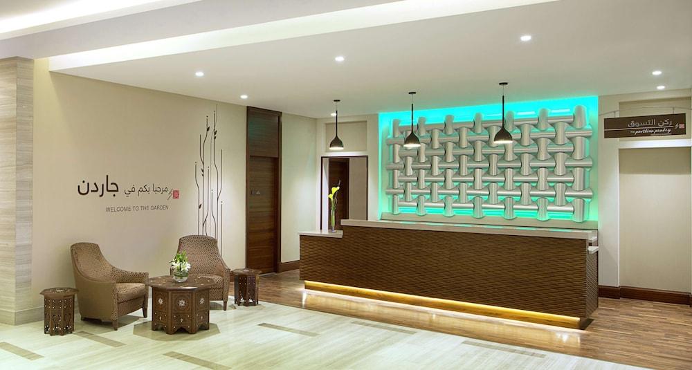 Hilton Garden Inn Dubai Deira — 9