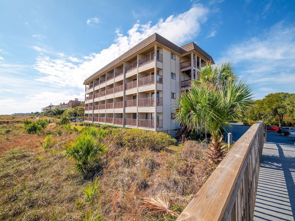 Hilton Head Island Beach & Tennis Resort — 3