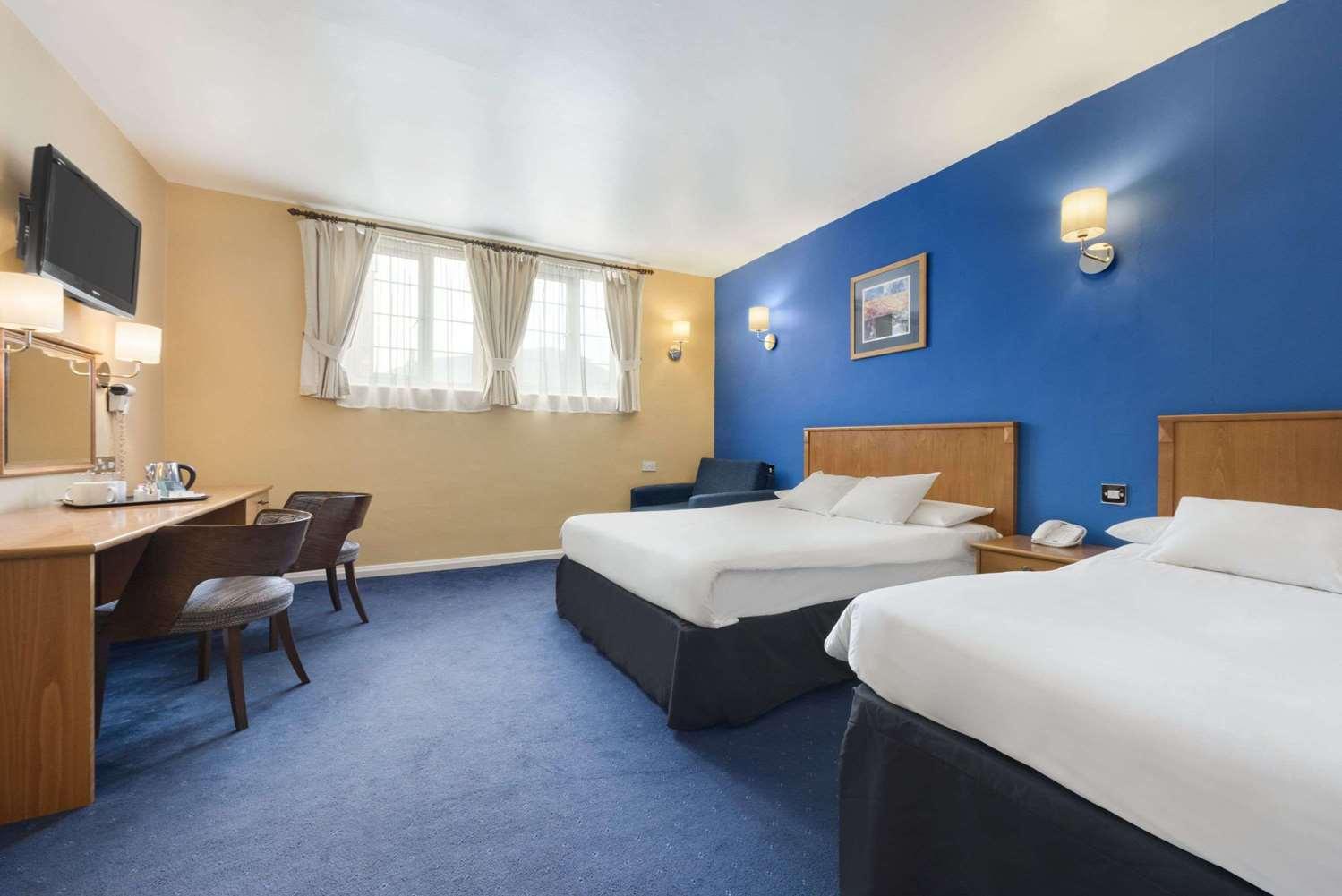 Ramada Loughborough Hotel — 7