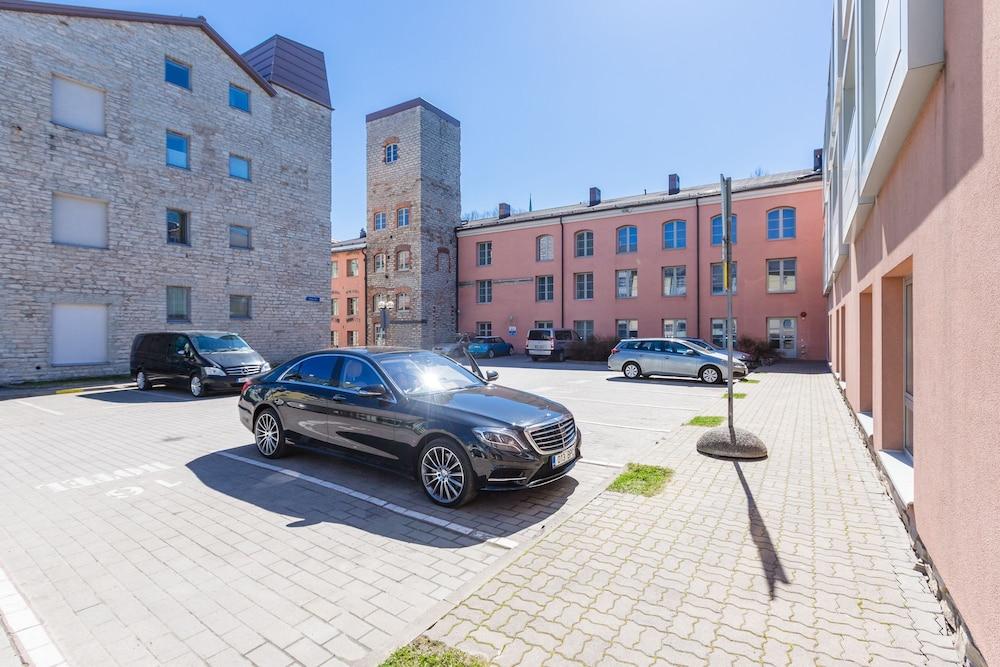 HESTIA HOTEL ILMARINE — 2