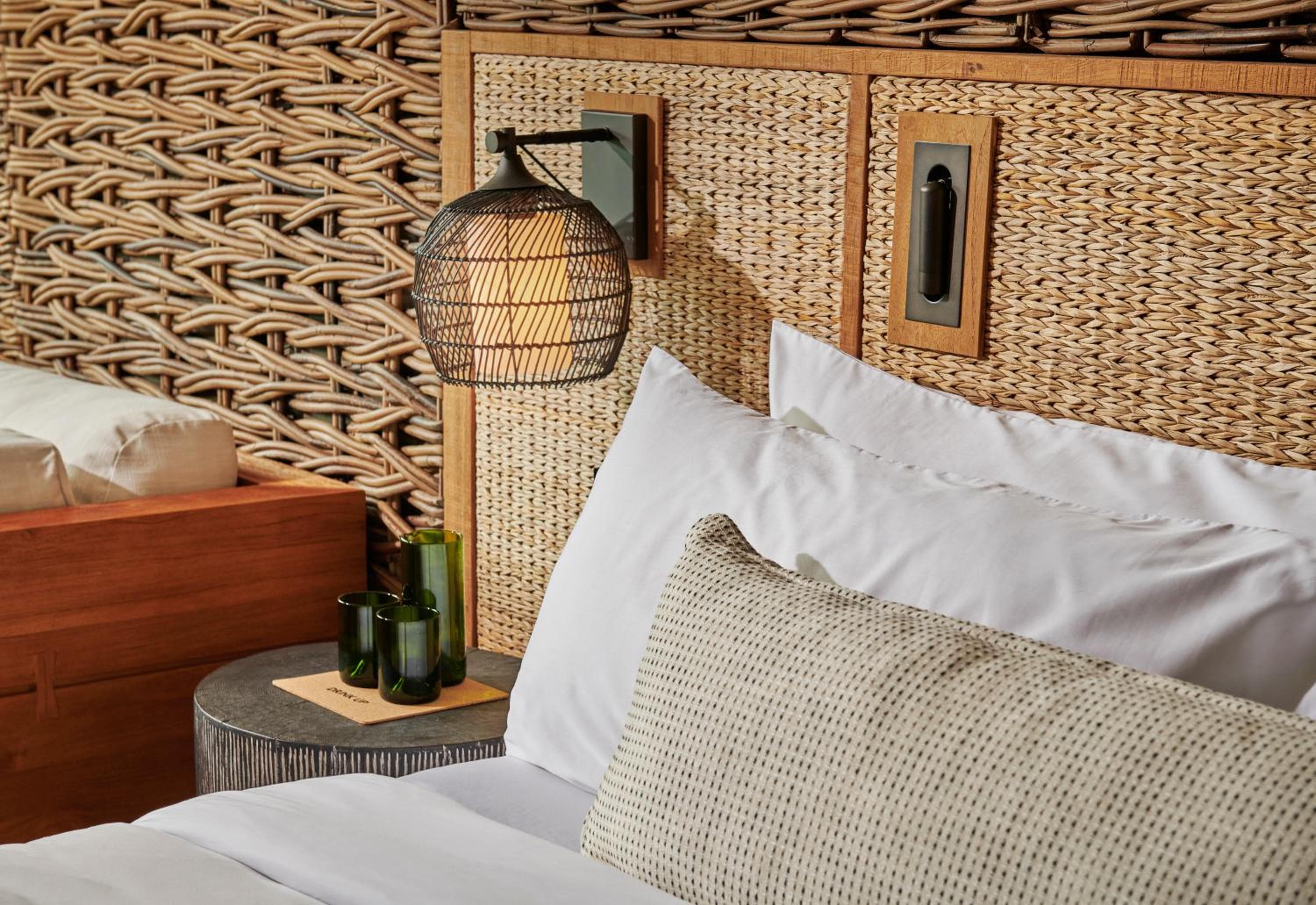 1 Hotel Hanalei Bay