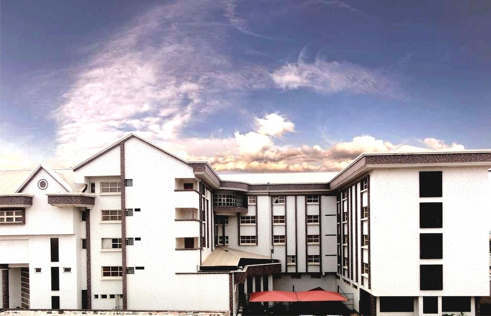 Welcome Centre &amp; Hotels — 3