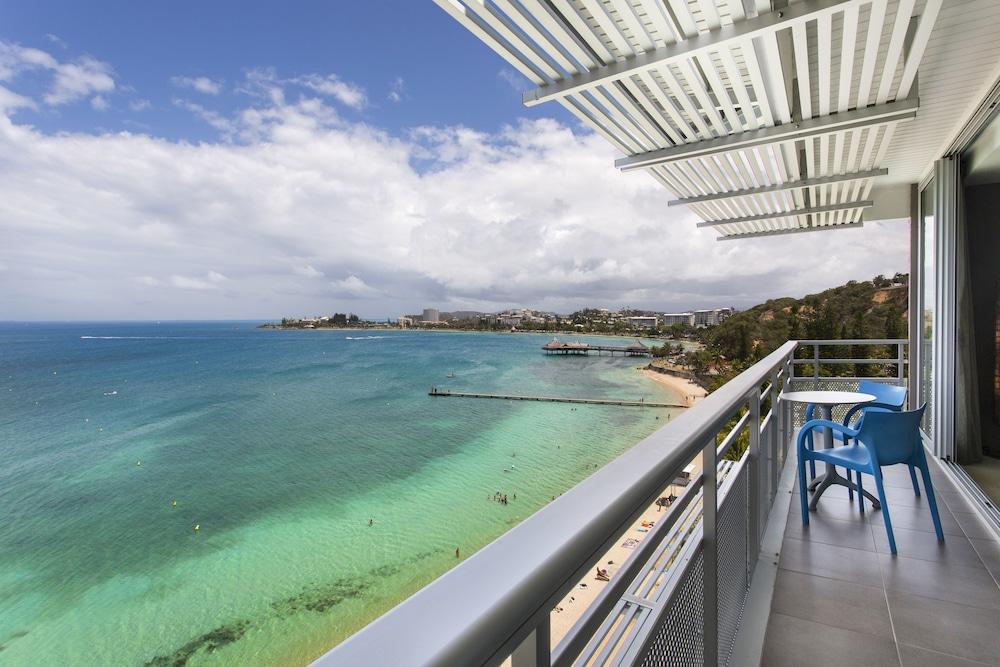 Chateau Royal Beach Resort and Spa — 8