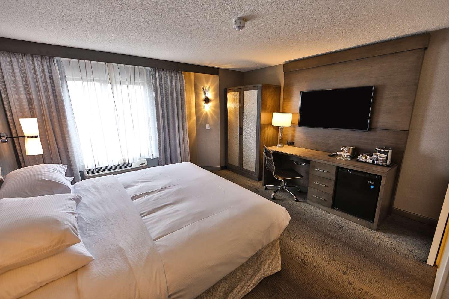 Doubletree By Hilton Alpharetta — 7