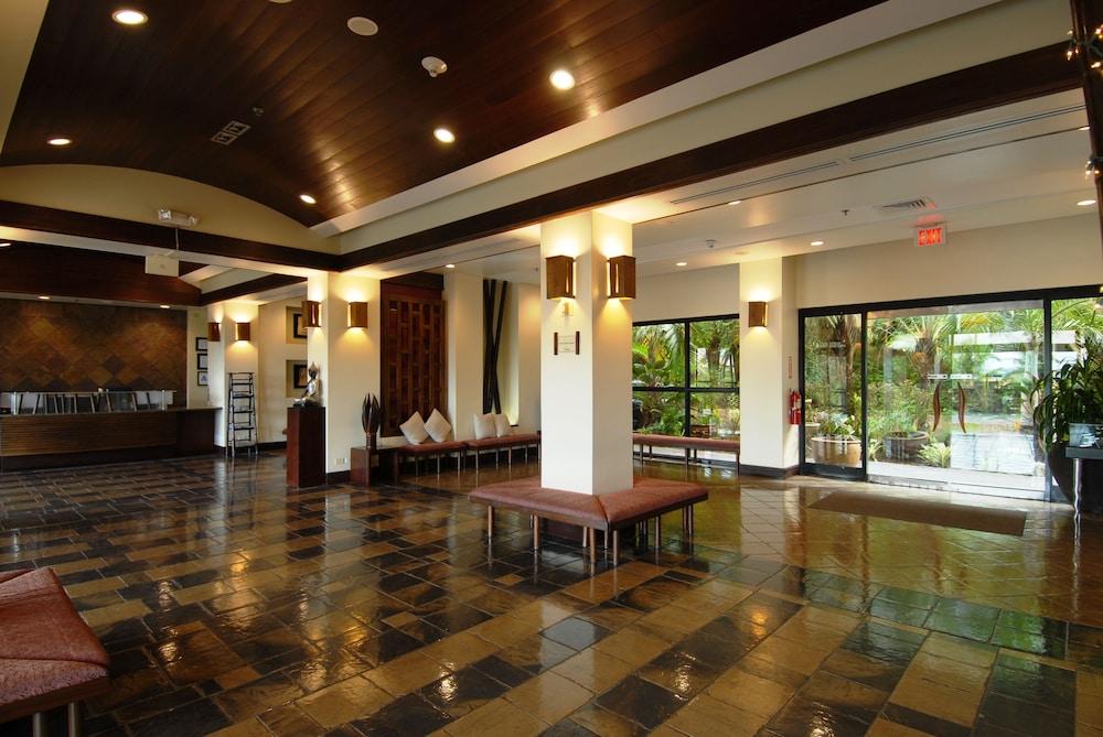 Bayview Hotel Guam — 7
