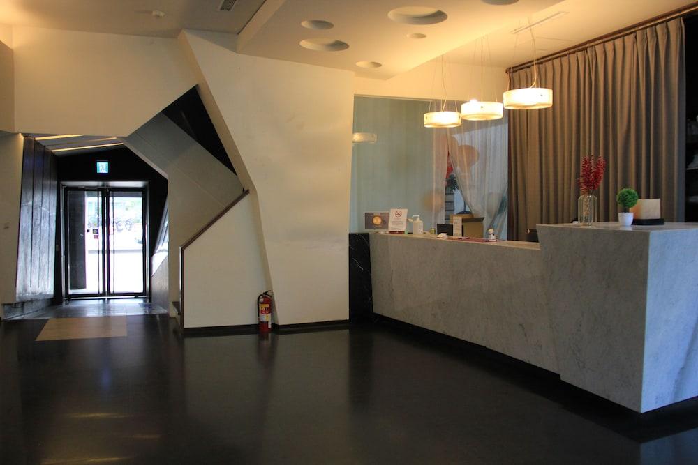 Galerie Taichung 884445 — 5