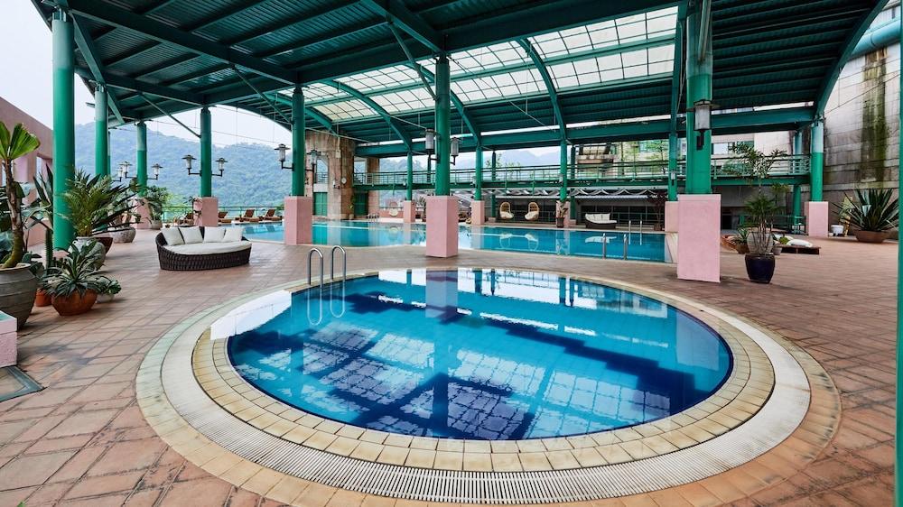 Howard Lake Resort Shihmen Dam 883975
