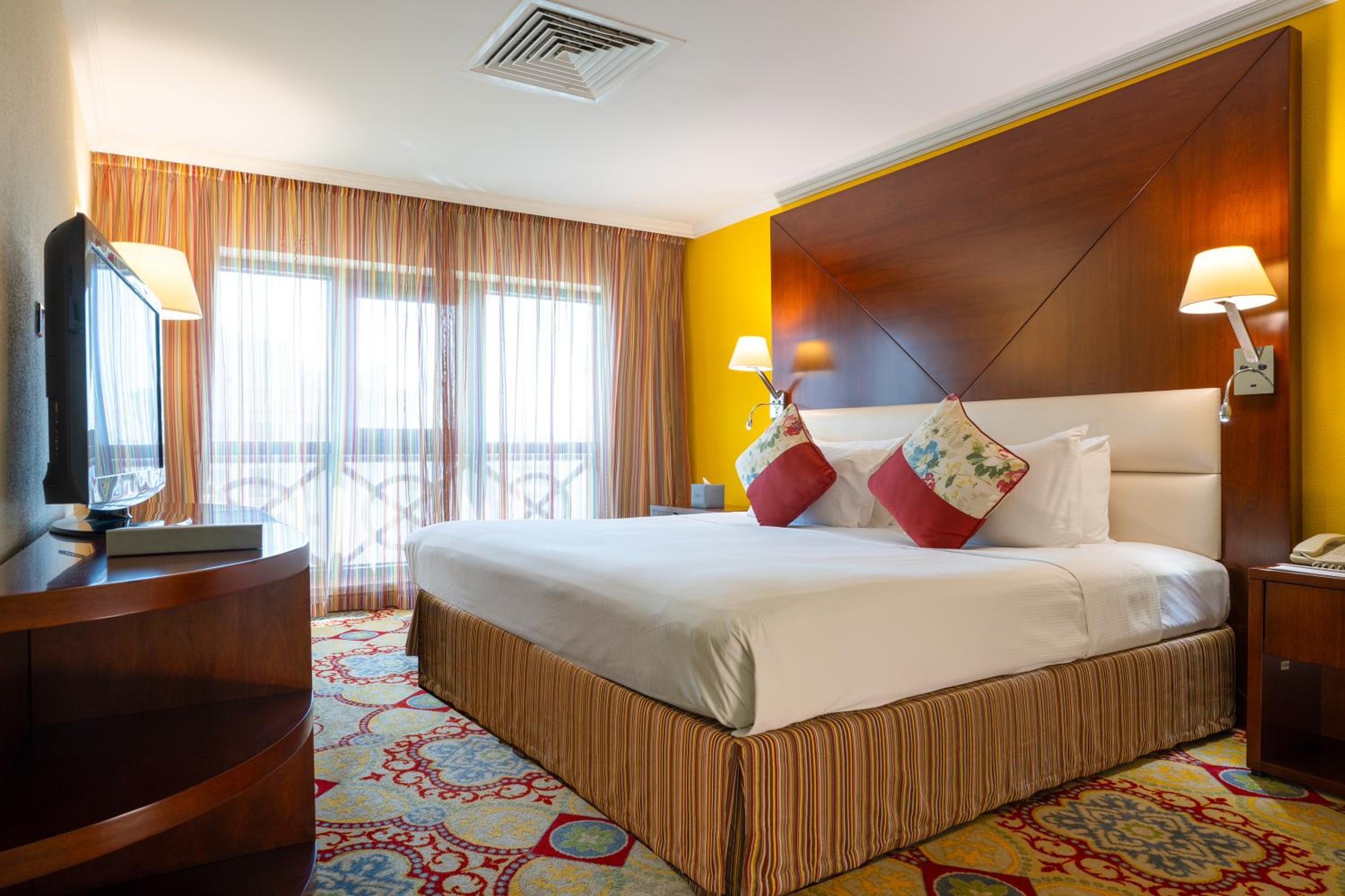 CORAL DUBAI DEIRA — 8