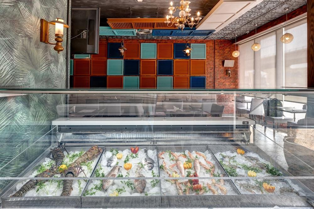 Rose Park Hotel Al Barsha — 10